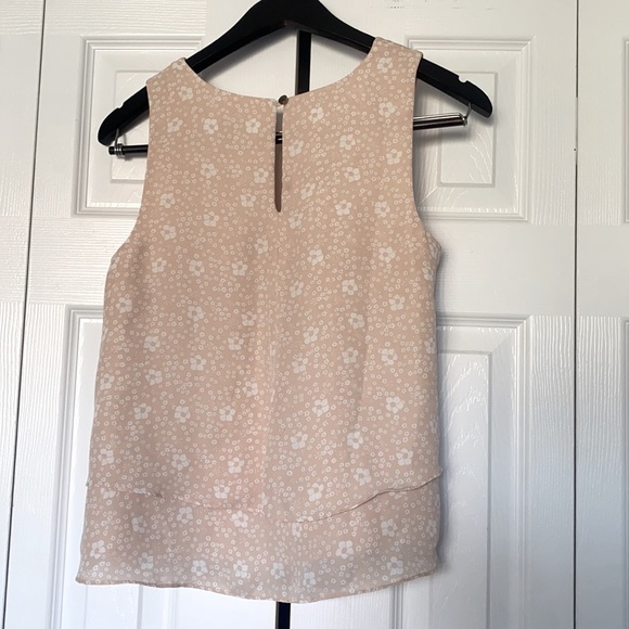 🌸Ann Taylor Tank Top🌸 - Picture 2 of 11
